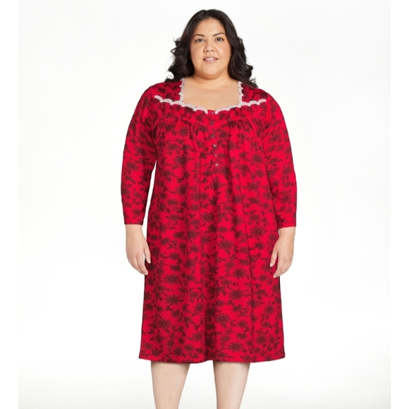 SECRET TREASURES Red Knit Nightgown - Picture 2 of 7